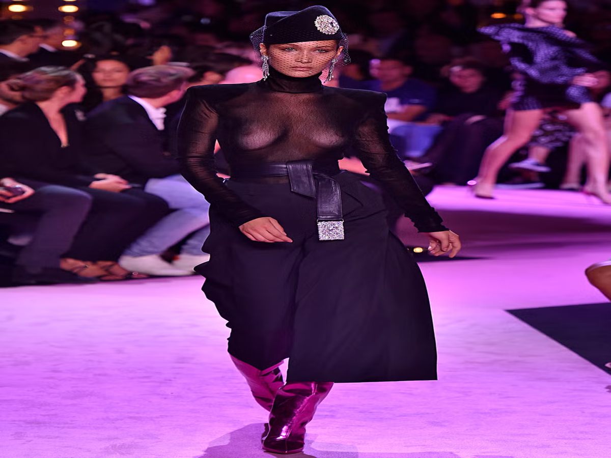celebrity-wardrobe-malfunctions-when-stars-accidentally-revealed-too-much Celebrity Wardrobe Malfunctions: When Stars Accidentally Revealed Too Much - Photo Gallery