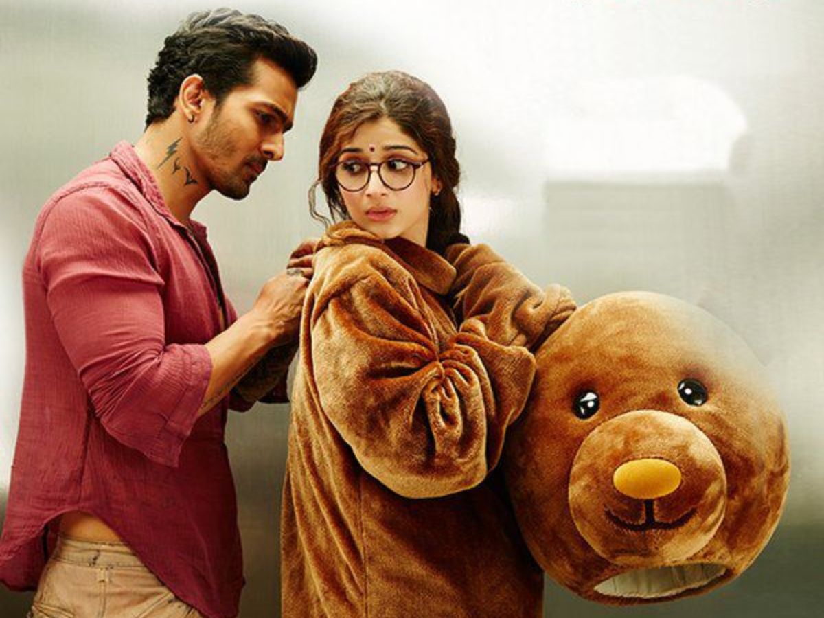 when-whether-got-wet-and-so-did-emotions-7-bollywood-movies-where-whether-played-the-main-character When Whether Got Wet And So Did Emotions: 7 Bollywood Movies Where Whether Played The Main Character - Photo Gallery