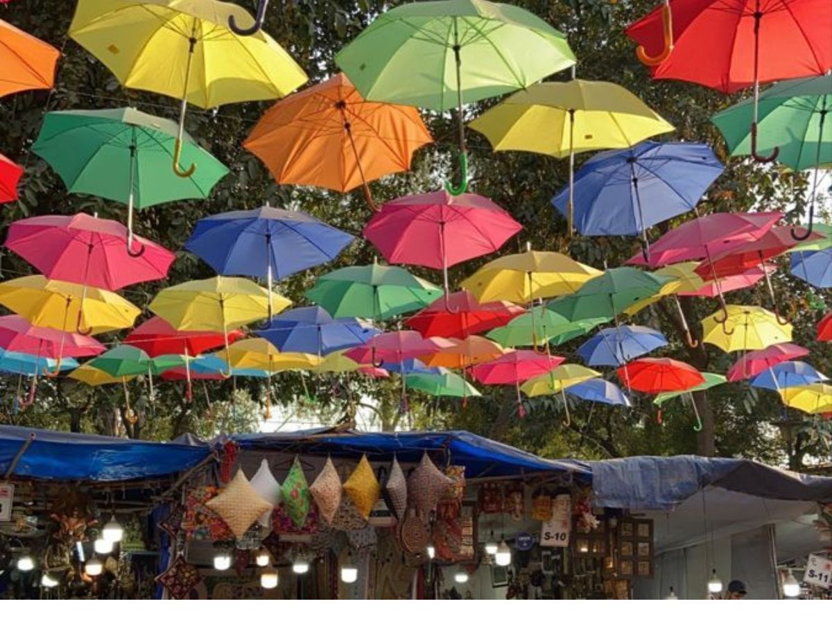 shopping-spots-in-delhi-that-arent-sarojini-but-still-slay Shopping Spots In Delhi That Aren’t Sarojini But Still Slay - Photo Gallery