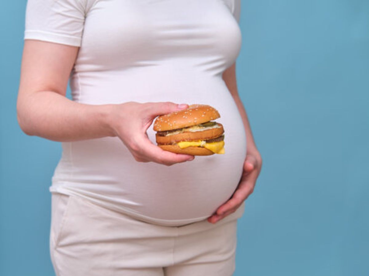 why-pregnant-women-should-avoid-street-food-hidden-dangers-safer-choices-for-you-baby Why Pregnant Women Should Avoid Street Food: Hidden Dangers & Safer Choices for You & Baby - Photo Gallery