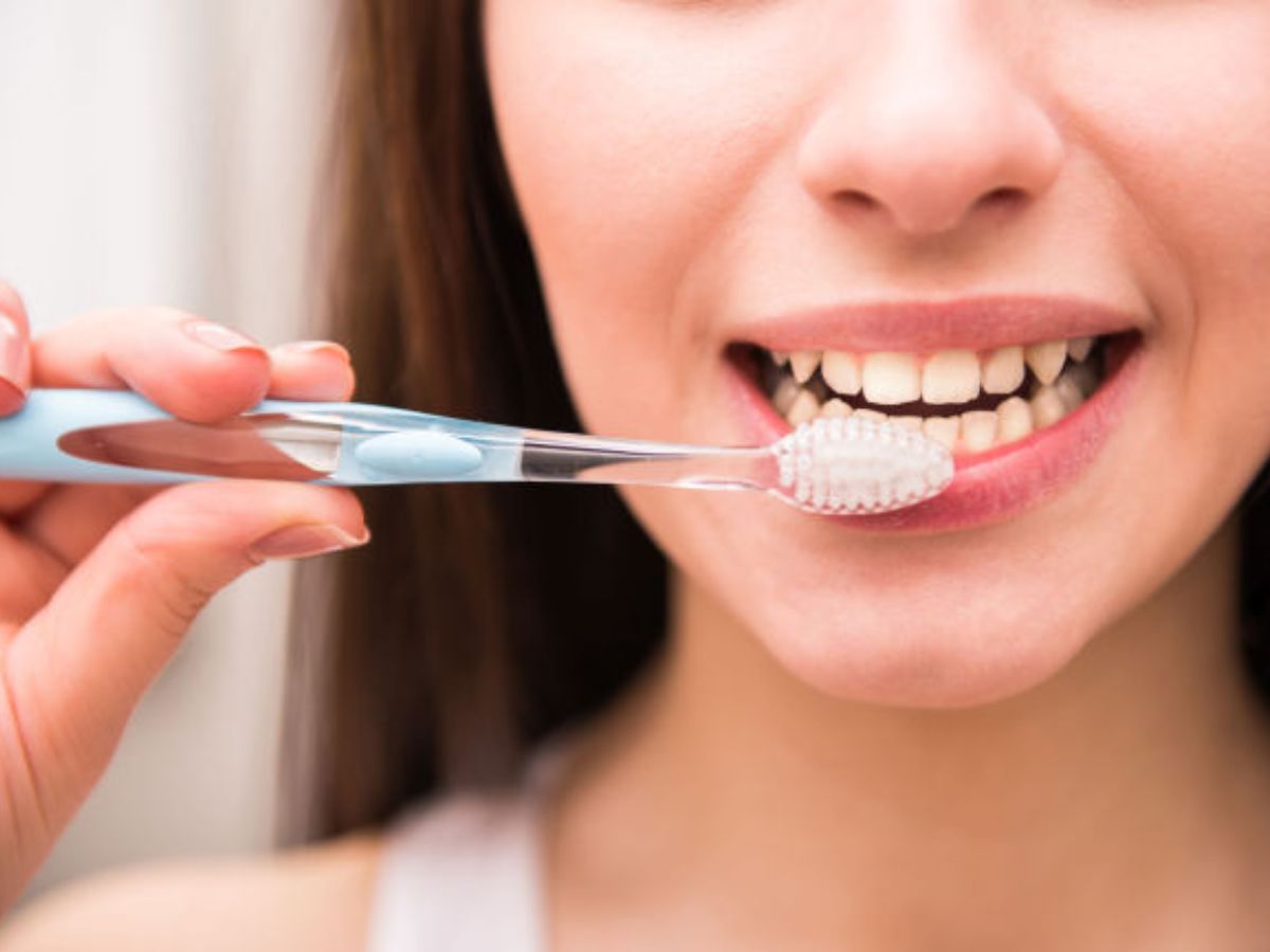 Bright Smile Secrets: What is the 3-3-3 Korean Rule for Brushing Teeth? - Photo Gallery