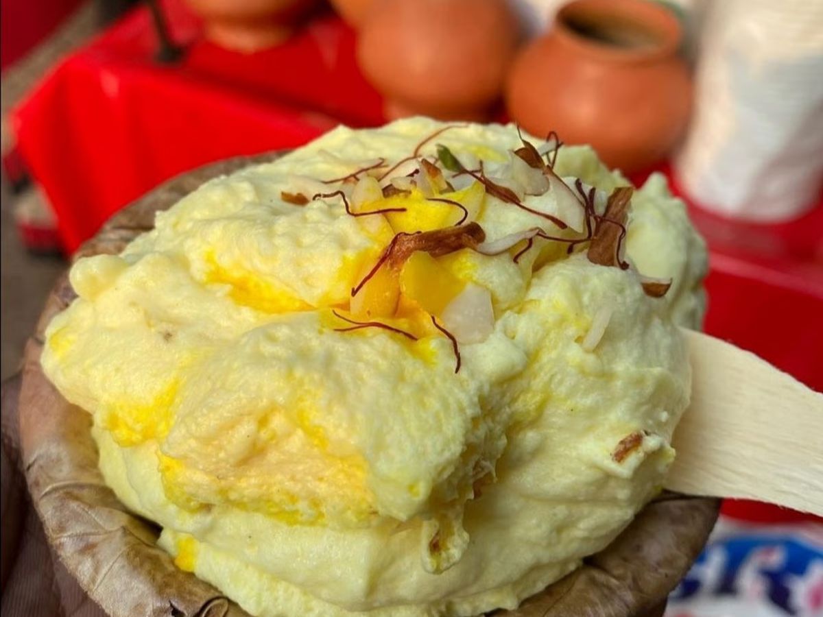 street-food-stories-must-try-local-dishes-across-up menuwish.com - Photo Gallery