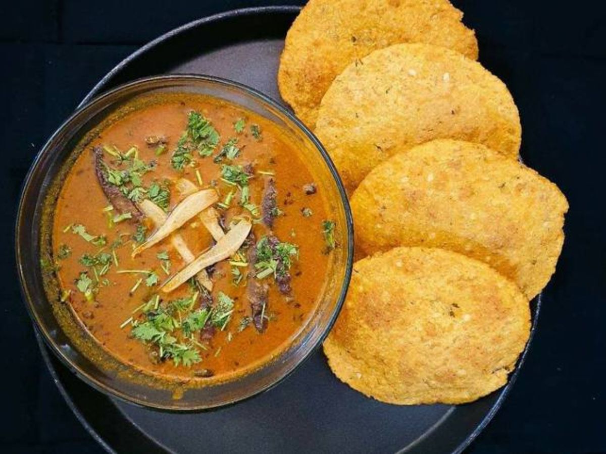 street-food-stories-must-try-local-dishes-across-up cookpad.com - Photo Gallery