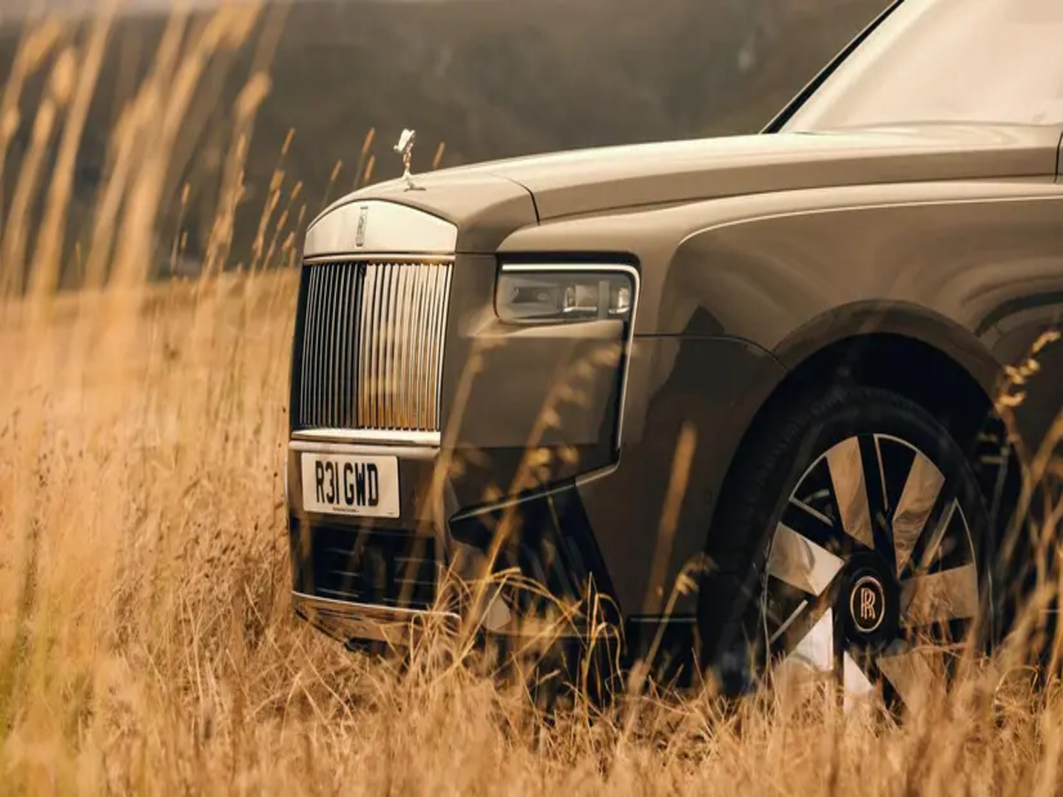 why-is-rolls-royce-so-expensive-discover-its-amazing-features Why Is Rolls-Royce So Expensive? Discover Its Amazing Features. - Photo Gallery