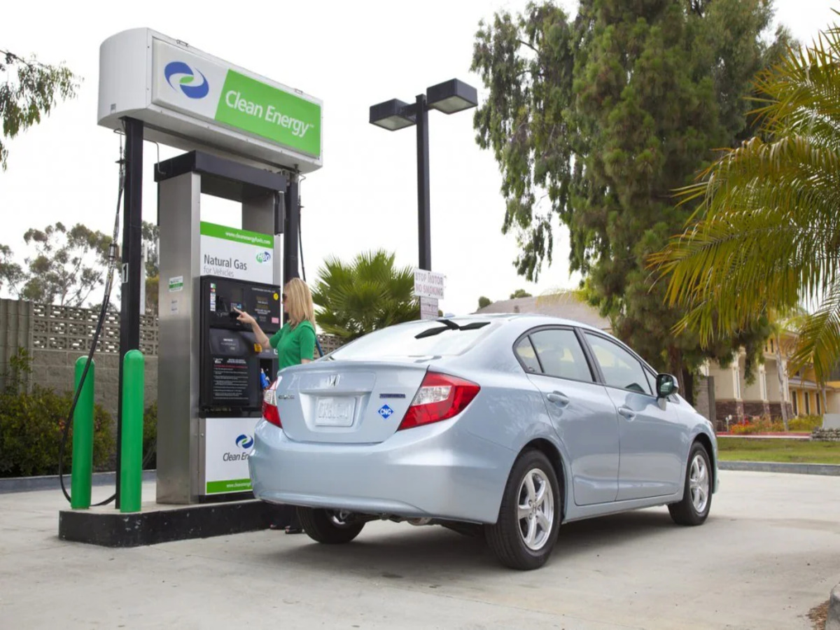 understanding-why-cng-gas-refueling-shouldnt-be-done-inside-the-vehicle Understanding Why CNG Gas Refueling Shouldn’t Be Done Inside the Vehicle - Photo Gallery