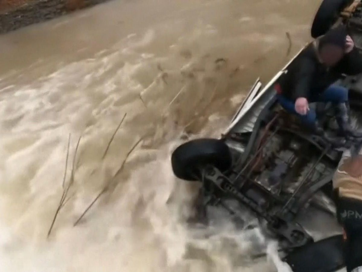 what-the-rain-took-away-real-faces-of-the-texas-floods Texas Floods: 9 Images That Capture The Extent Of Devastation - Photo Gallery