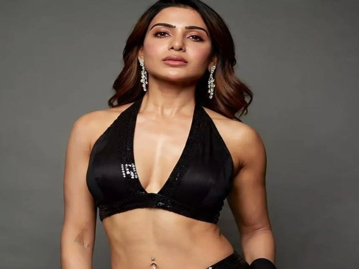 samanthas-daring-low-cut-tops-that-captivated-attention Samantha’s Daring Low-Cut Tops That Captivated Attention - Photo Gallery