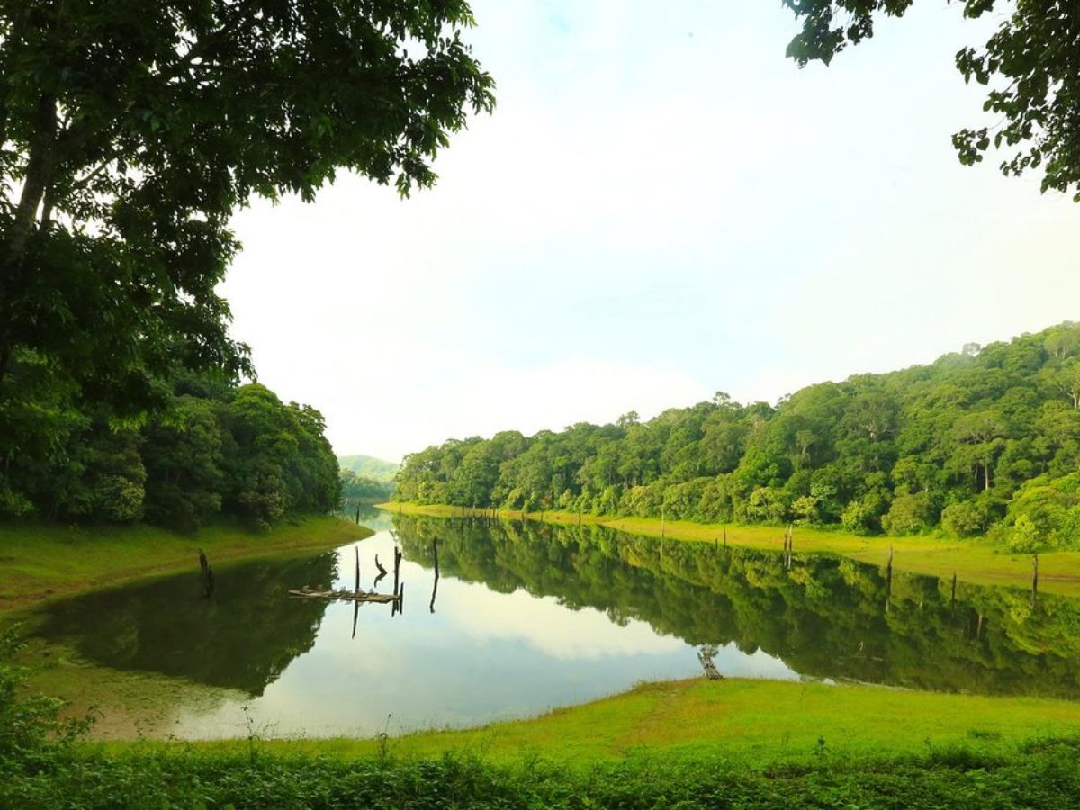 10-stunning-hill-stations-near-kerala-chill-out-this-summer-and-escape-to-the-hills-offers-refreshing-escape-from-the-tropical-heat 10 Stunning Hill Stations Near Kerala: Chill Out This Summer and Escape To The Hills - Photo Gallery