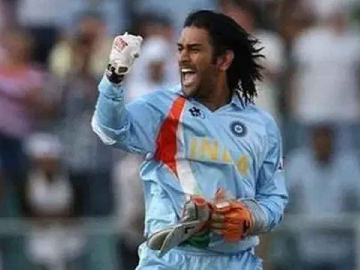 ms-dhonis-proud-moments-of-life MS Dhoni: A Journey Of Pride, Patriotism And Glory - Photo Gallery