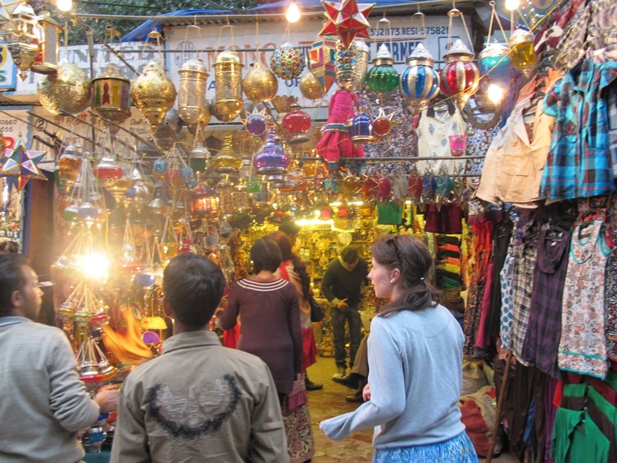 Delhi’s Dazzling Deals: 7 Markets Where Your Wallet Will Thank You - Photo Gallery