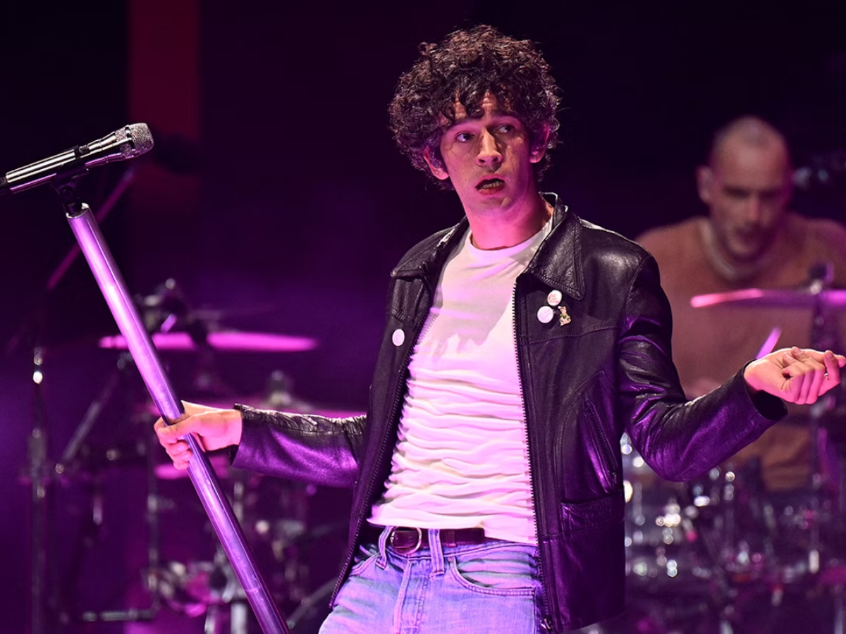 the-most-iconic-performances-at-glastonbury-music-festival-2025-in-pics The Most Iconic Performances At Glastonbury Music Festival 2025: In Pics - Photo Gallery