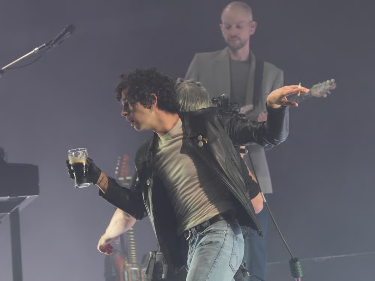 the-most-iconic-performances-at-glastonbury-music-festival-2025-in-pics The Most Iconic Performances At Glastonbury Music Festival 2025: In Pics - Photo Gallery