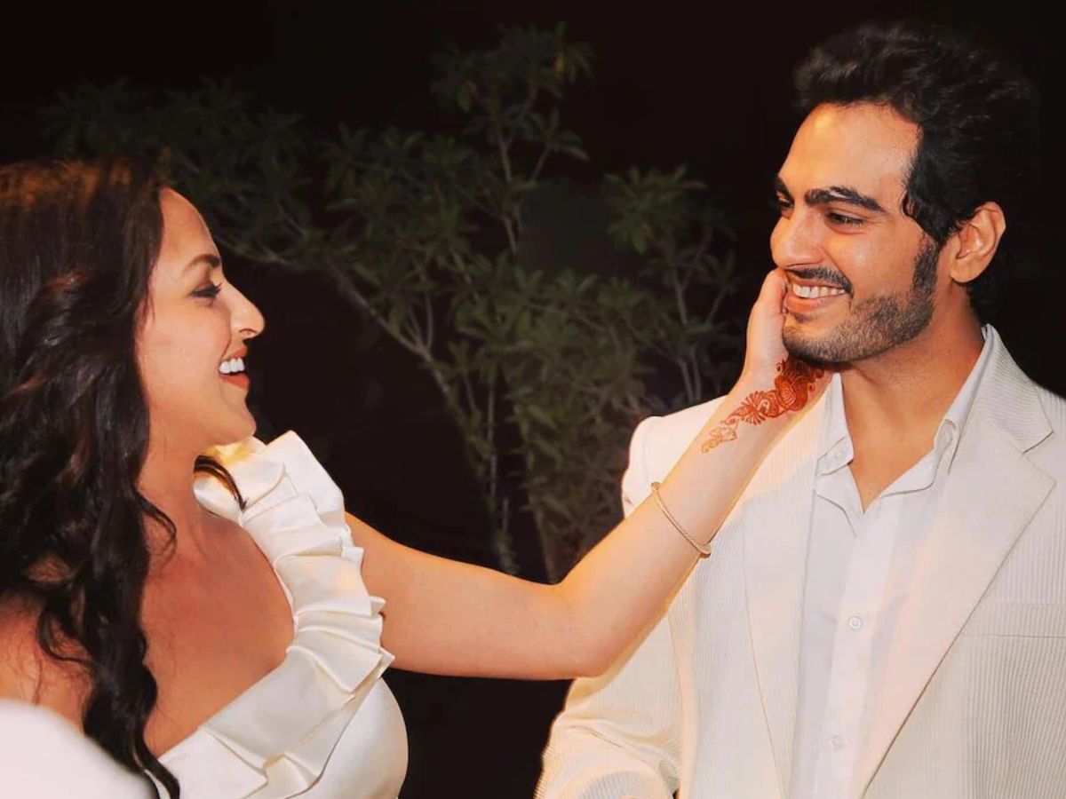 from-madhuri-dixit-to-sonu-nigam-7-bollywood-celebrities-who-married-non-industry-partners-inspiring-modern-love-stories 7 Bollywood Celebrities Who Married Non Industry Partners: Inspiring Modern Love Stories - Photo Gallery