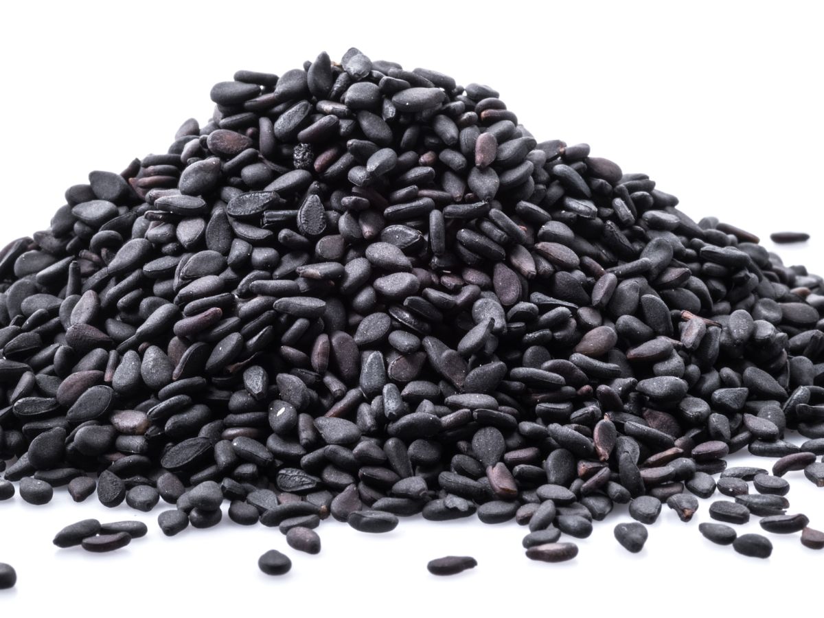 5 Easy and Natural Ways to Prevent Premature Greying of Hair - Photo Gallery